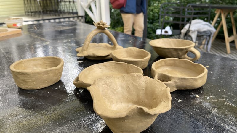 Programa de Educación Responsable organizó taller de cerámica Pitrén a profesores de Panguipulli