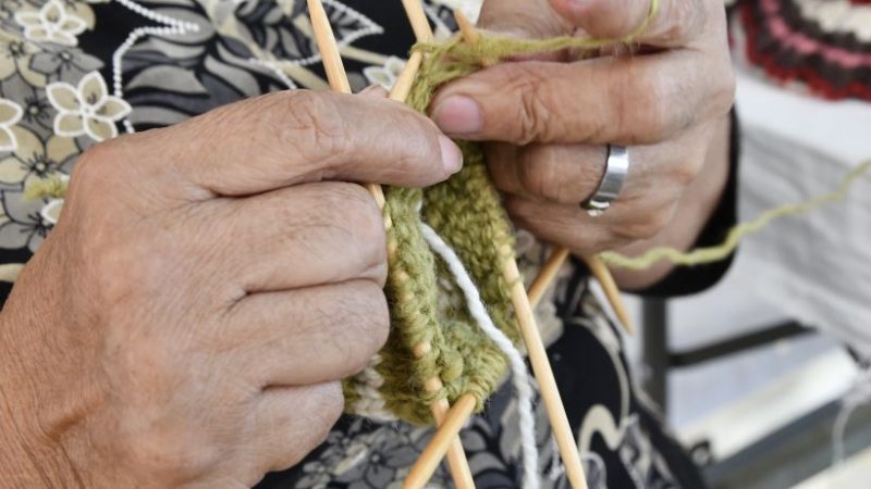 Hasta el 27 de marzo se realiza Feria de Emprendedoras en el centro de Osorno