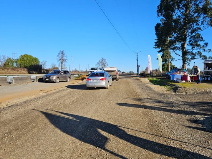 Habilitan calle de servicio con el fin de evitar pago de peaje a personas que viajen de Choroico a La Unión