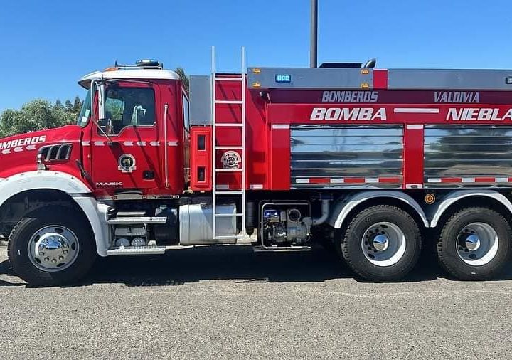 Compañía de Bomberos de Niebla estrena carro aljibe