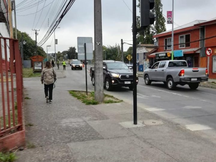 Cuatro adolescentes y un adulto amenazaron, agredieron y robaron especies en puente Comercio