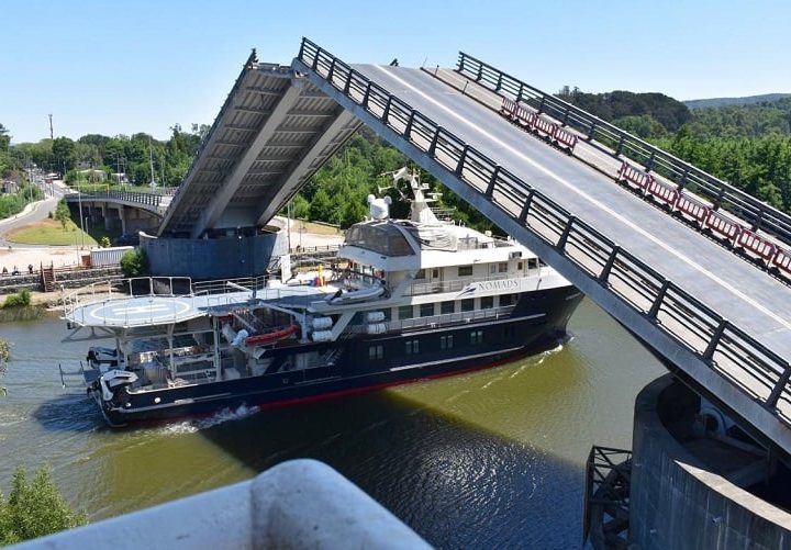 MOP aumentará ángulo de apertura del puente Cau Cau para permitir paso de embarcaciones mayores