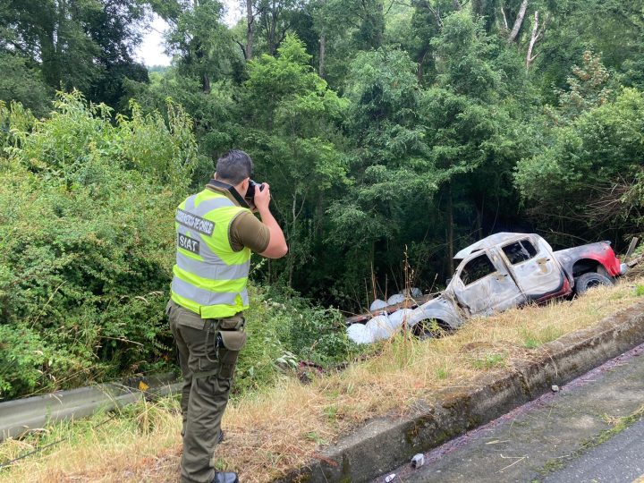 Accidente de tránsito dejó dos fallecidos y un lesionado en Futrono